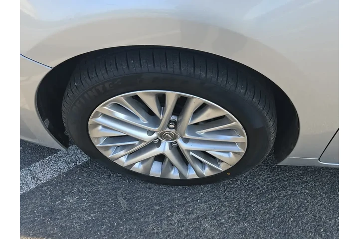 $17500 : Lexus ES 350 2013 4dr Sedan image 3