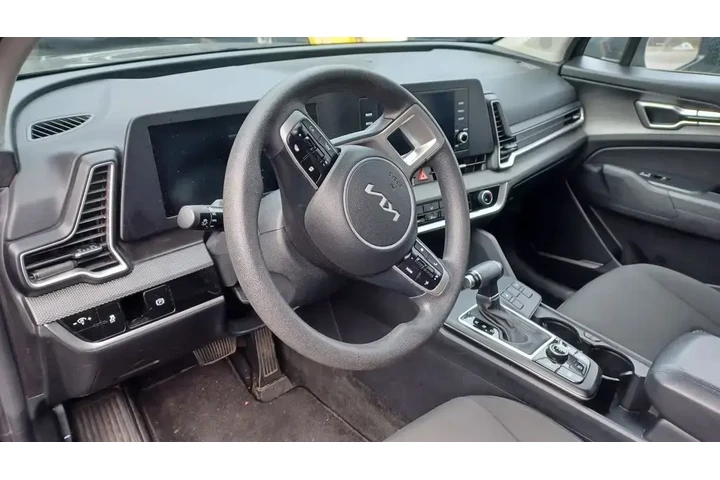 $24575 : Kia Sportage 2024 AWD LX 4dr image 4