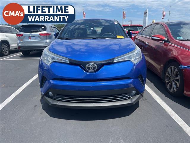 $14991 : PRE-OWNED 2018 TOYOTA C-HR XL image 4