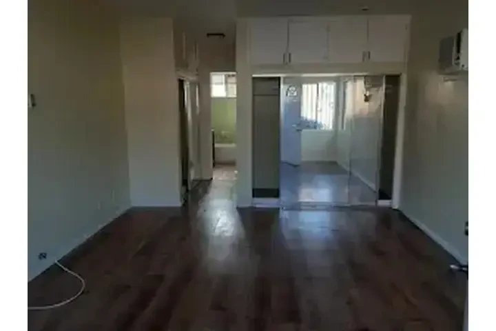 SOUTHGATE RENTO  APTO image 6