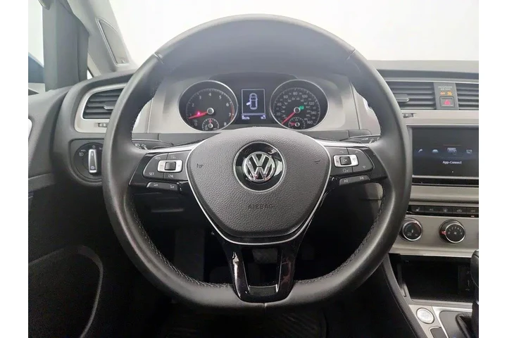 $12998 : Volkswagen Golf 2016 TSI S 4 image 10