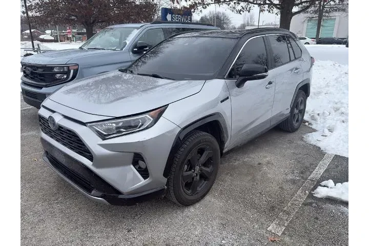 $25750 : Toyota RAV4 Hybrid 2021 AWD image 2