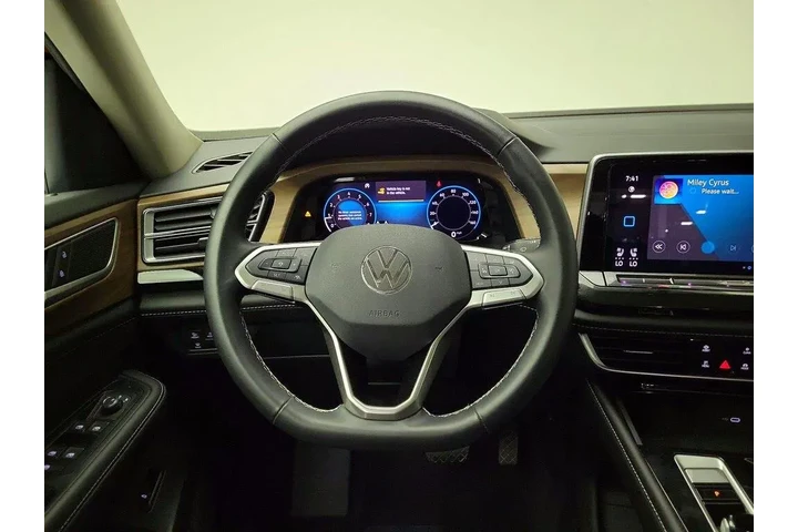 $35998 : Volkswagen Atlas 2025 SE 4dr image 10