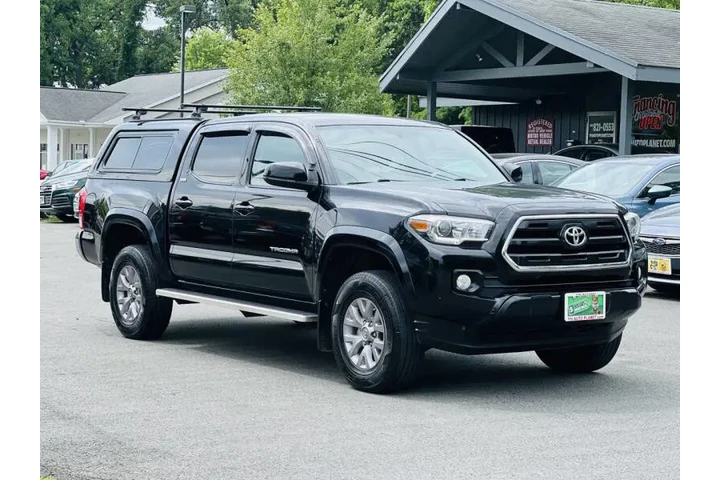 $23500 : 2016 Tacoma SR5 V6 image 6
