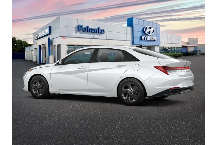 $19495 : Hyundai ELANTRA 2023 SEL 4dr image 4