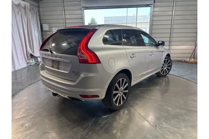 $11599 : Volvo XC60 2015 AWD T6 Plati image 5