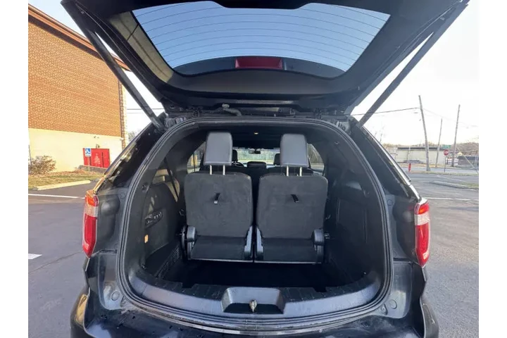 $6999 : 2017 Explorer Limited image 8