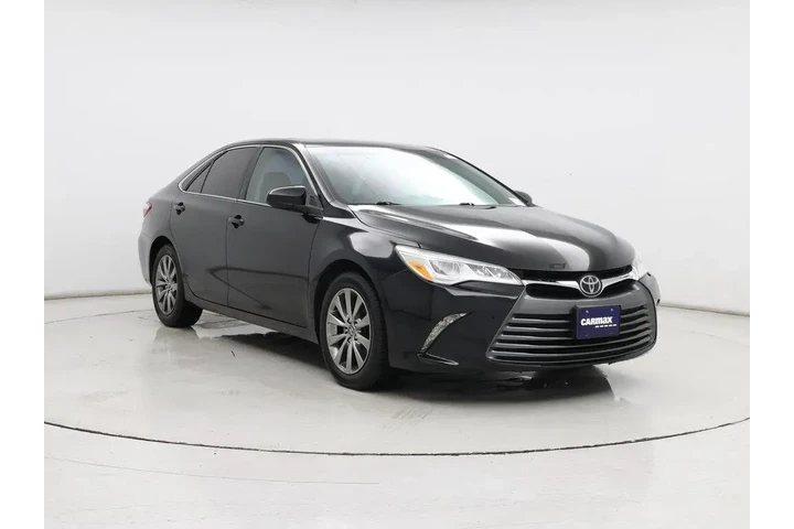 $16998 : Toyota Camry 2015 XLE V6 4dr image 1
