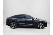 $32794 : Audi e-tron Sportback 2023 A thumbnail