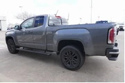 $23988 : GMC Canyon 2020 4x2 SLE 4dr thumbnail