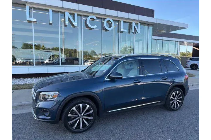 $28598 : Mercedes-Benz GLB 2022 AWD G image 1