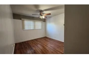 $1100 : En Glendale, se renta cuarto thumbnail
