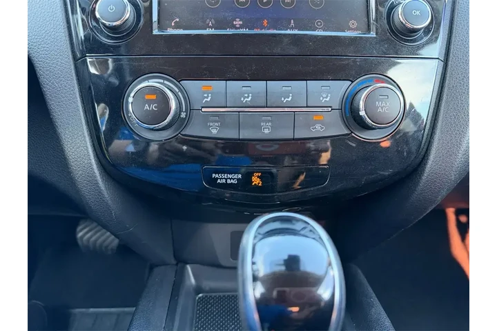 $15000 : Nissan Rogue Sport 2020 S 4d image 7