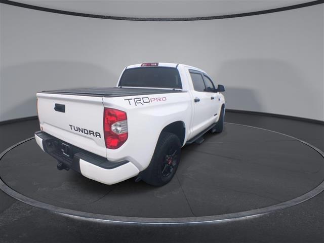 $39600 : PRE-OWNED 2019 TOYOTA TUNDRA image 8