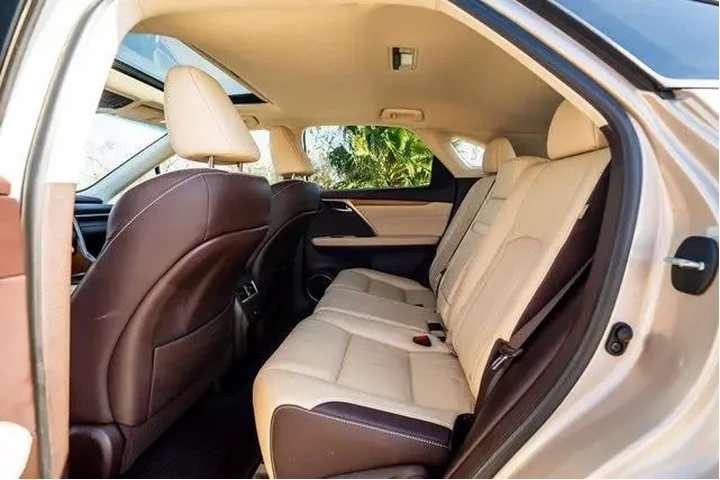 $30657 : Lexus RX 350 2018 4dr SUV image 9