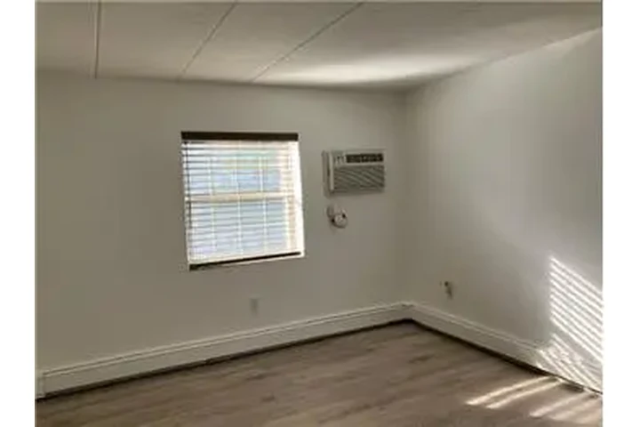 $2950 : Rental property with 2 bedro image 5