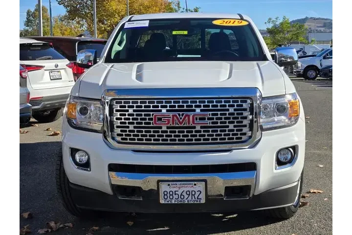 $30795 : GMC Canyon 2019 4x4 Denali 4 image 4
