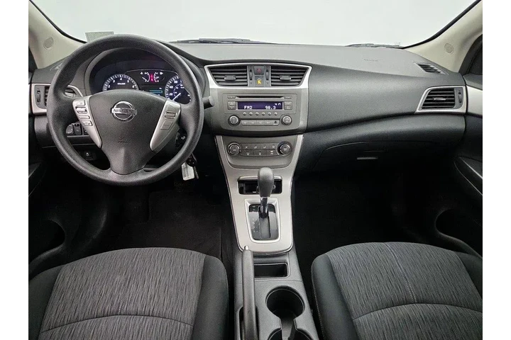 $10998 : Nissan Sentra 2014 S 4dr Sed image 9