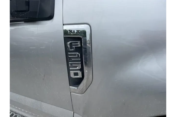 $33800 : Ford F-250 Super Duty 2017 4 image 6