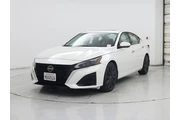 $16998 : Nissan Altima 2023 2.5 SL 4d thumbnail