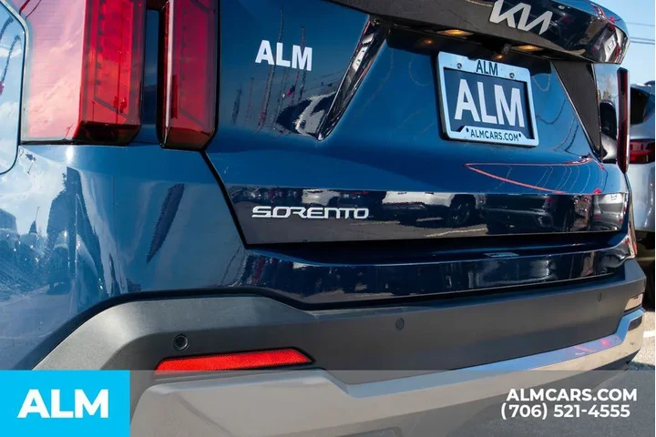 $26920 : Kia Sorento 2024 S 4dr SUV image 6