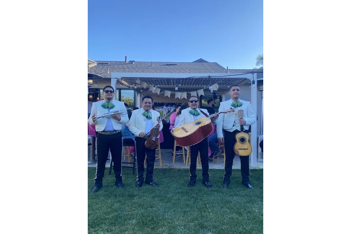 Mariachi J Atotonilco image 3