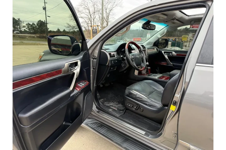 $15995 : 2013 GX 460 image 9