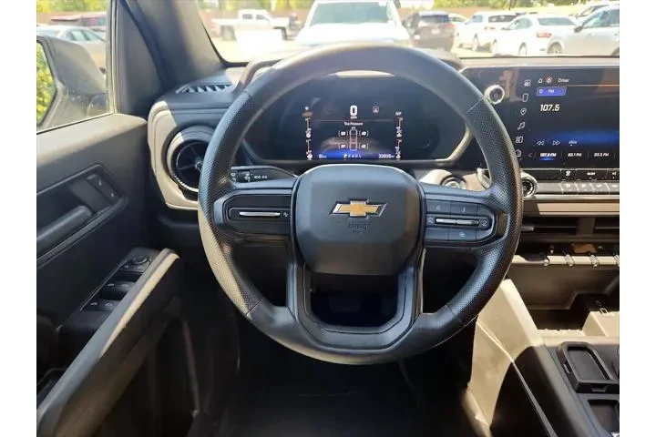 $25998 : Chevrolet Colorado 2023 4x2 image 9