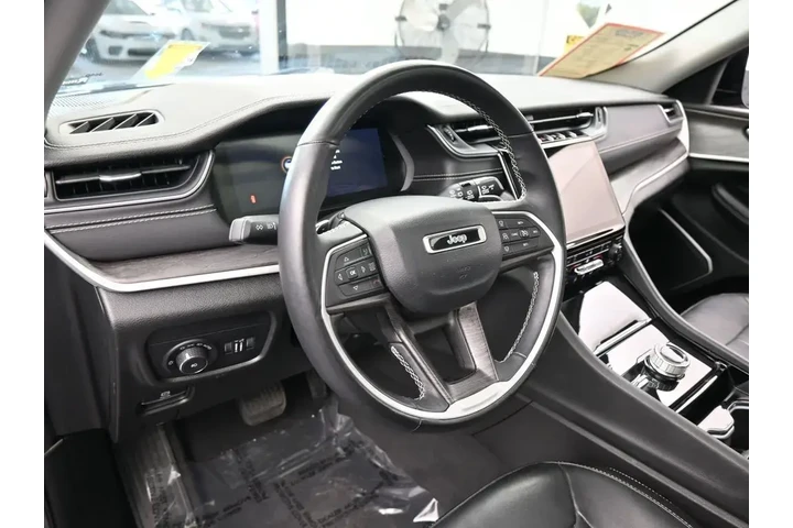 $27800 : Jeep Grand Cherokee 2022 4x4 image 10