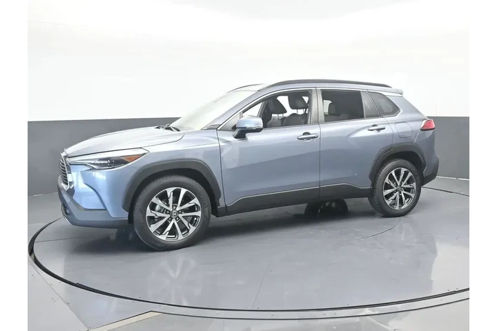 $22982 : Toyota Corolla Cross 2022 XL image 2