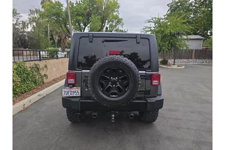 $24995 : Jeep Wrangler 2016 4x4 Willy image 4
