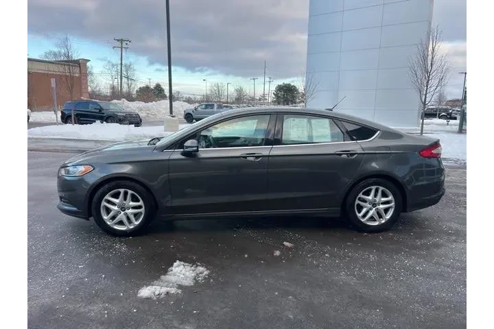 $7638 : Ford Fusion 2016 SE 4dr Seda image 8