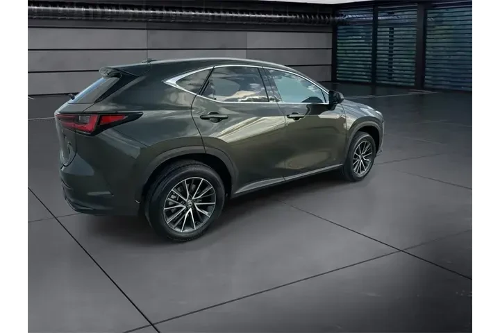 $39788 : Lexus NX 250 2024 Premium 4d image 8