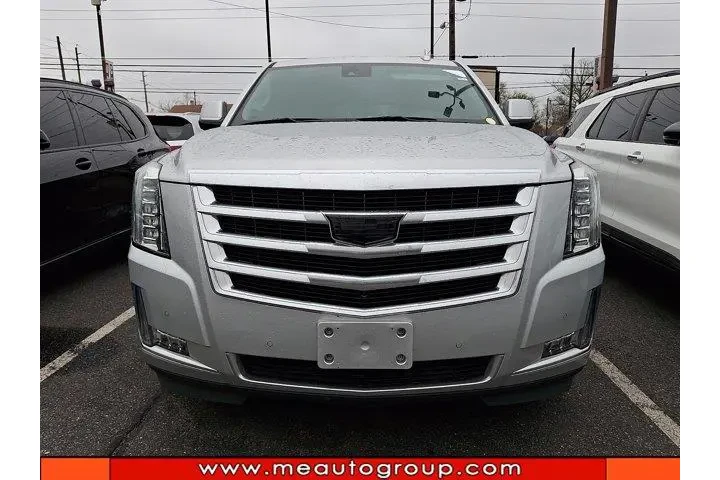 $39871 : Cadillac Escalade 2020 4x4 L image 2
