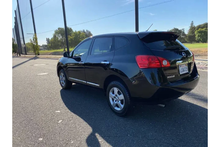 $7995 : 2011 Rogue S image 6