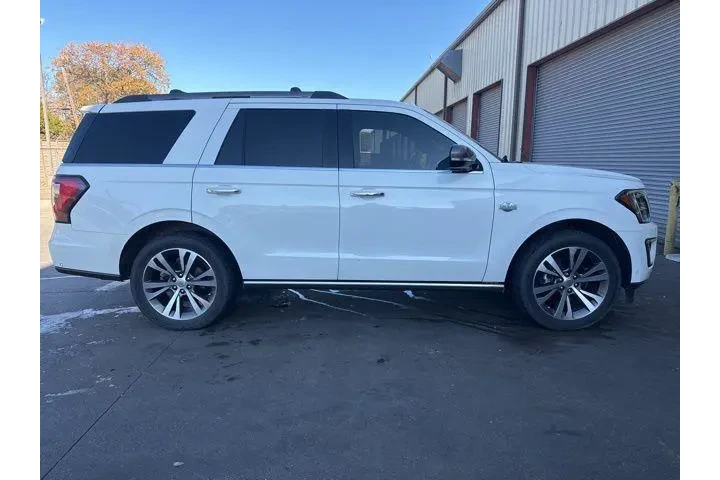 $37374 : Ford Expedition 2020 4x4 Kin image 2