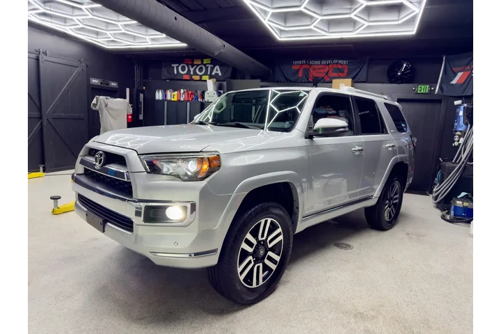 $25995 : 2016 4Runner image 7