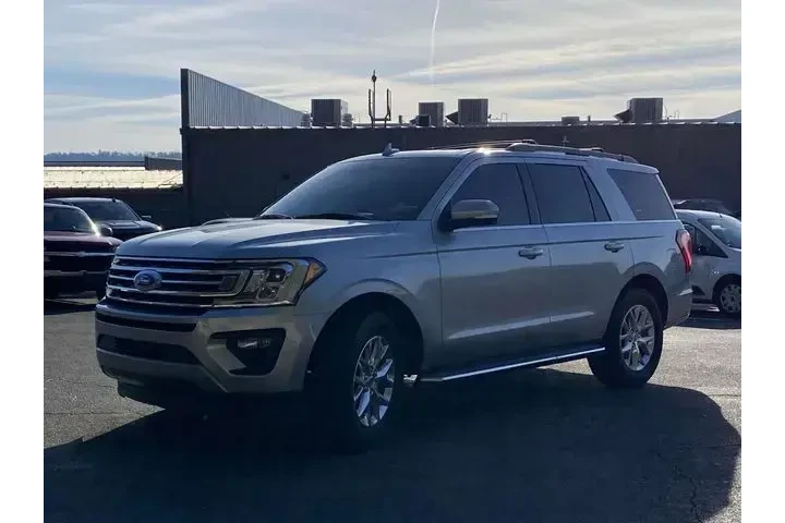 $27463 : Ford Expedition 2021 4x2 XLT image 8