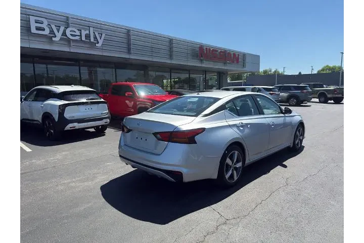 $15995 : Nissan Altima 2020 2.5 S 4dr image 8