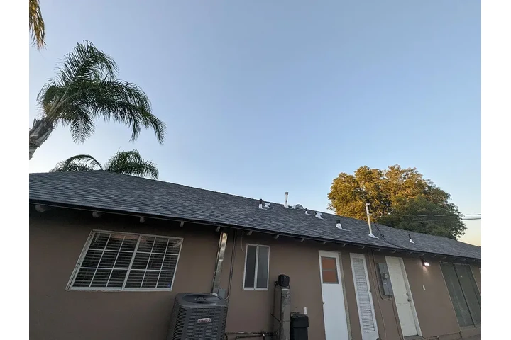 $1250 : Rialto- Move In Ready image 10