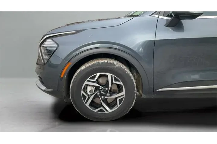 $20677 : Kia Sportage 2024 AWD LX 4dr image 9