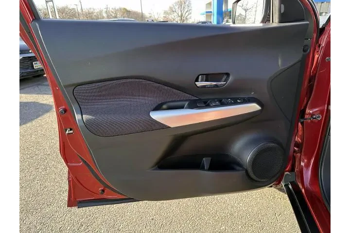 $12888 : Nissan Kicks 2019 SV 4dr Cro image 8