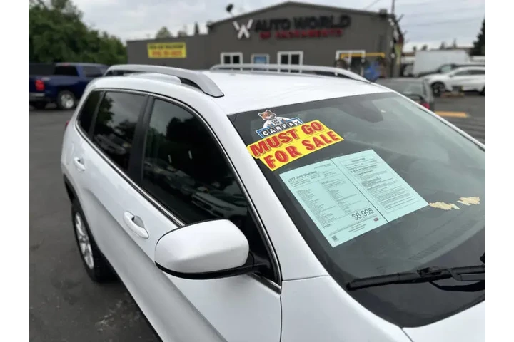 $6995 : 2017 Cherokee image 8