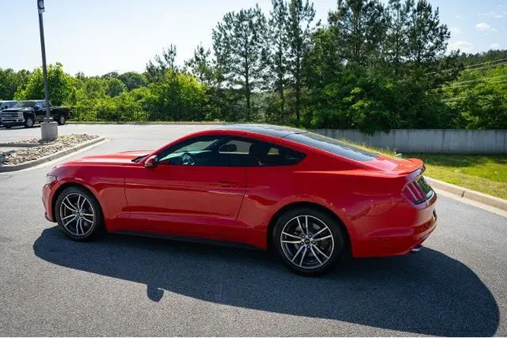 $18977 : Ford Mustang 2017 EcoBoost 2 image 7