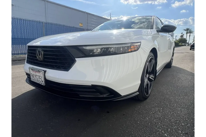 $30494 : Honda Accord Hybrid 2024 Spo image 9