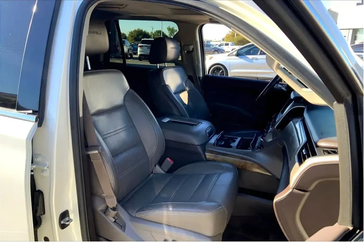 $19999 : GMC Yukon 2015 4x2 Denali 4d image 8