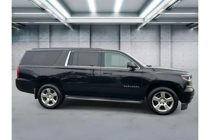 $21454 : Chevrolet Suburban 2018 4x4 image 3