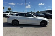 $39988 : BMW 3 Series 2025 AWD 330i x thumbnail