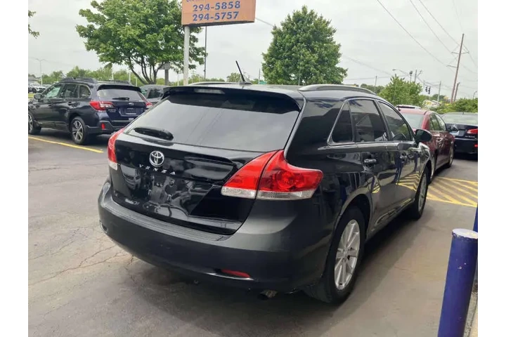 $10500 : 2010 Venza FWD 4cyl image 4