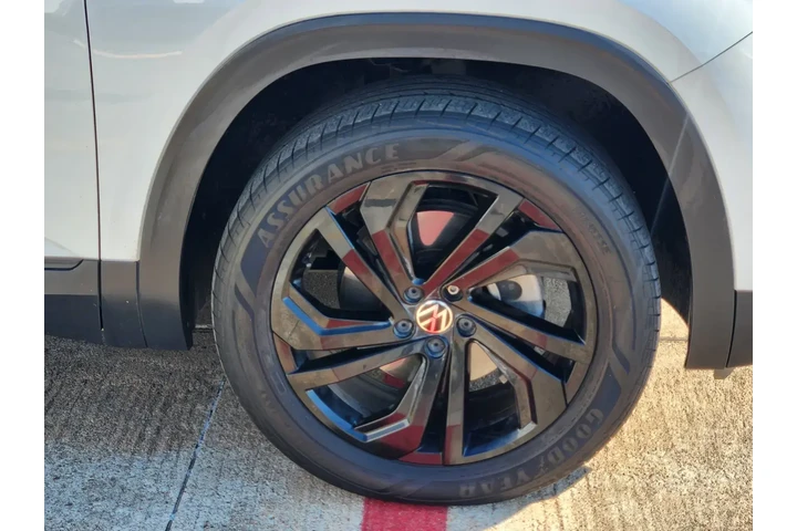 Volkswagen Atlas 2021 V6 SE image 7